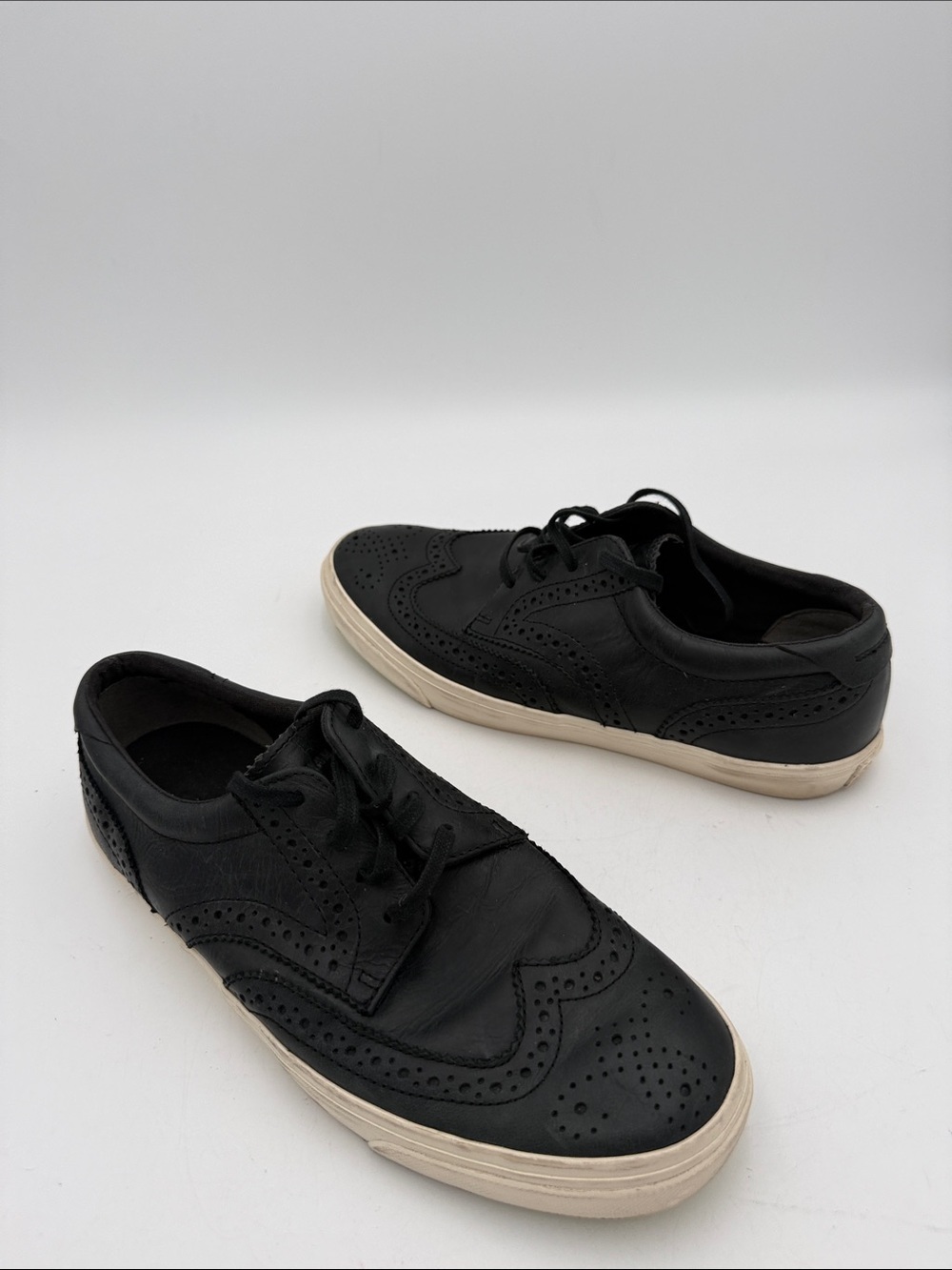 Cole Haan Black Leather Wingtip Sneaker Booties with Cream Sole men’s 8M casual